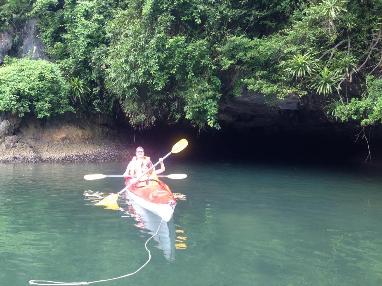 Nam Phuong Hotel Dong Khe Sau Kültér fotó